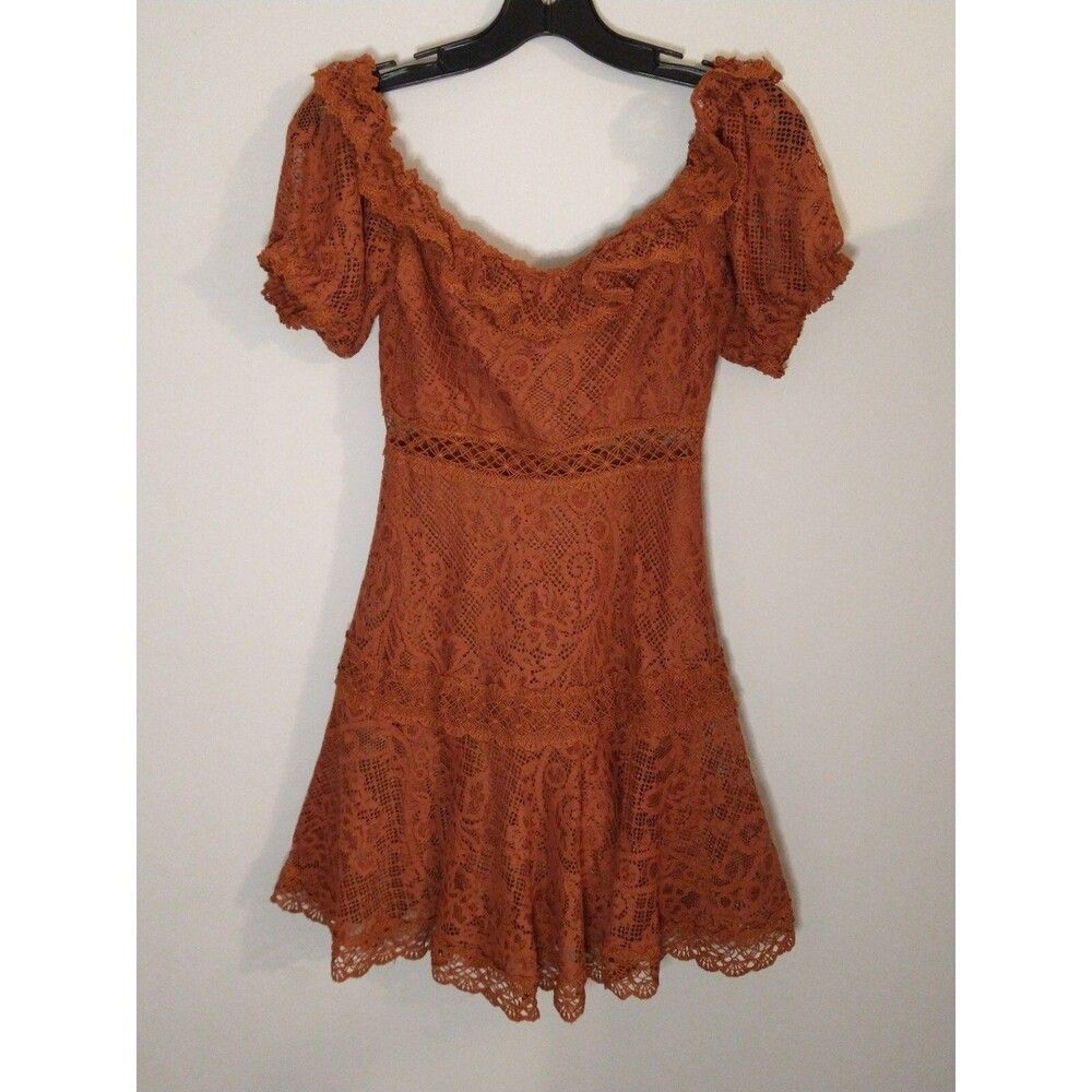 Franco Lace Puff Sleeve off the shoulder mini dress Sm Boho Feminine Cottage Cor